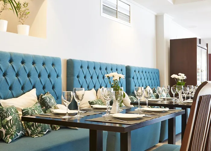 Best 16 Spa Hotels in Fira (Santorini) near Museum of Prehistoric Thira