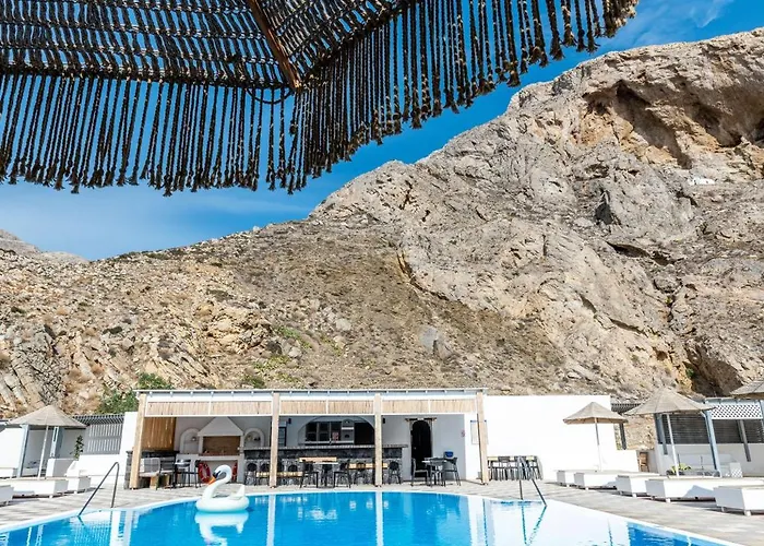 Perissa (Santorini) Hotels