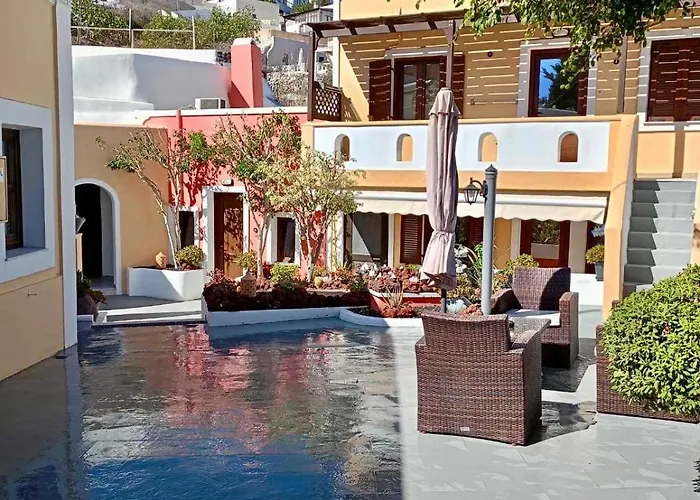 Fira (Santorini) City Center Hotels