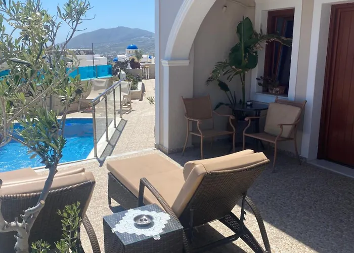 Fira (Santorini) Vacation Rentals